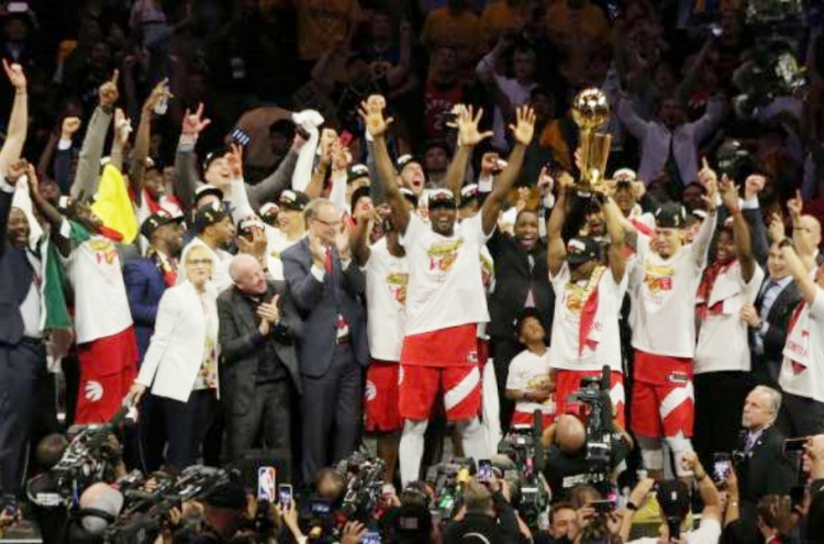 NBA Toronto Raptorsi postali prvaci prvi put u klupskoj povijesti