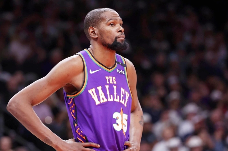 Kevin Durant nadmašio LeBrona Jamesa prema ukupnoj zaradi u karijeri