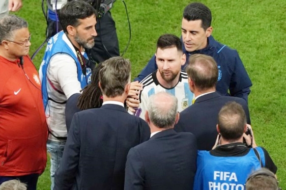 Leo Messi  iskazao visoku dozu netrpeljivosti prema svemu nizozemskom