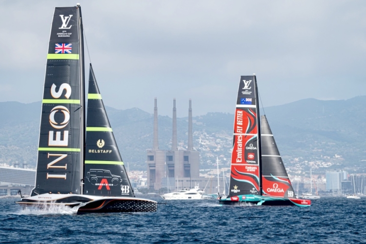 Emirates Team New Zealand povećao prednost,  INEOS Britannia kažnjena