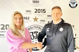 Marita Debess Magnussen i trener Dan Brimsvík