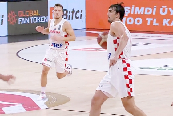 Hrvatski košarkaši pobijedili Ukrajinu u polufinalu turnira u Istanbulu