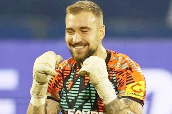 Josip Posavec (Lokomotiva)
