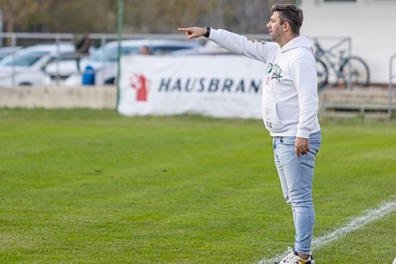 Mogu prepoznati igrača, na mnoge druge stvari  gledam drugačije