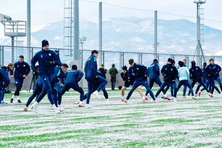 Victor Sanchez prvi trening odradio bez novih igrača, Koper jedini protivnik u pripremnom razdoblju