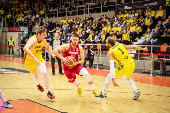Hrvatski košarkaši pobijedili Švedsku nakon dva produžetka