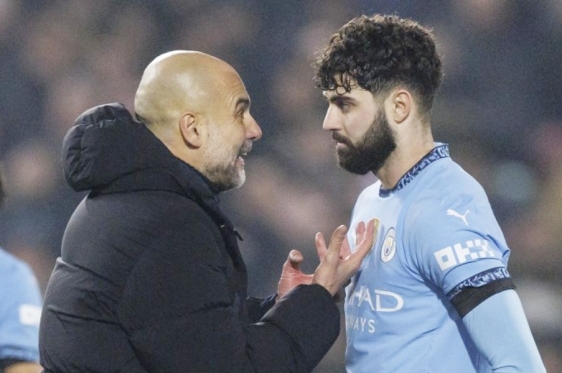 Pep Guardiola predložio čelnicima Cityja da produlje ugovor s Joškom Gvardiolom
