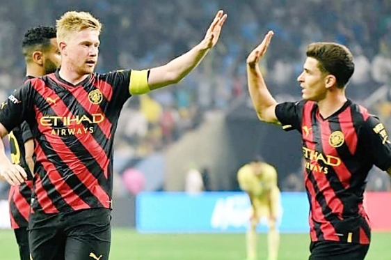 De Bruyne i Alvarez