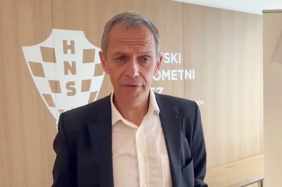 Da je Bernard Layec takav stručnjak za suđenje kao što se nameće javnosti, Patrik Kolarić nikada ne bi sudio prvu ligu!