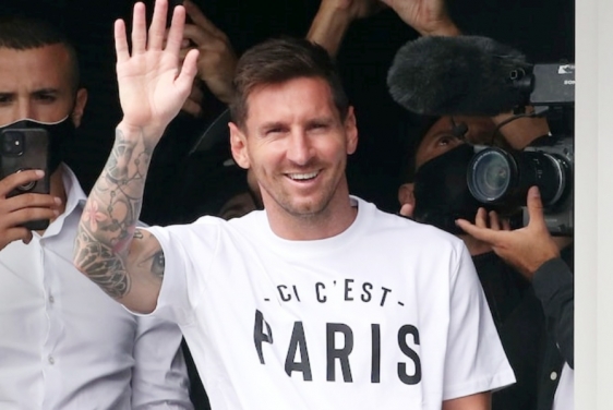 Dok je Leo plakao u Barceloni, njegov tim dogovarao u Parizu detalje ugovora s PSG-om