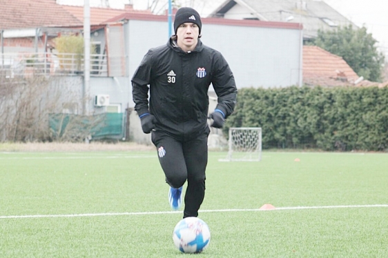 Ante Ćorić vratio se u hrvatski nogomet, Rudeš službeno predstavio bivšega igrača Rome