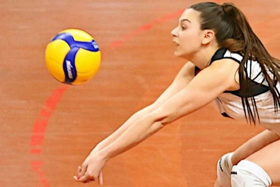 Mia Volarić (Rijeka)