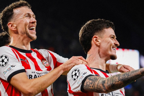 PSV utrpao čak šest komada u mrežu Napolija, Antonio Conte doživio najteži europski poraz u karijeri, pariška rapsodija u Leverkusenu završila rezultatom 7:2