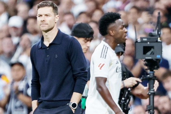 Xabi Alonso sukobio se s Viniciusom Juniorom