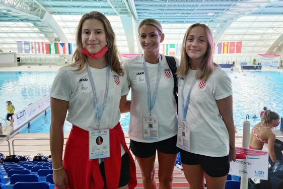 Mia Segarić, Ana Novak i Dora Stanković
