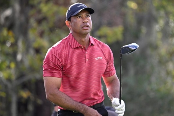 Tiger Woods čak sedmi put operirao leđa kada se činilo da bi se mogao vratiti, jedan od najboljih golfera svih vremena privodi kraju karijeru