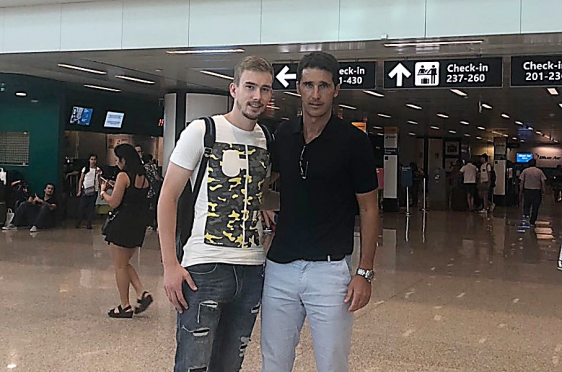 Filip Bradarić i Tonči Martić na  rimskom aerodromu