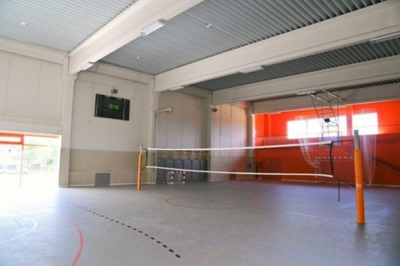 Nova dvorana Osnovne škole Jelenje-Dražice i dalje će čekati prve sportaše