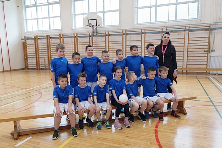 Decathlonova škola rukometa pod vodstvom rukometnog kluba s Kozale