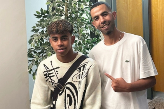 Lamine Yamal i Mounir Nasraoui 