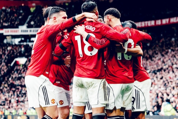 Michael Carrick  ostvario četvrtu uzastopnu pobjedu, Manchester United igra nestvarno