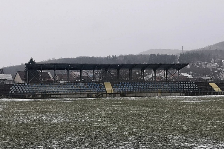 Otočac očito ima trećeligaške uvjete prema plasmanu i infrastrukturi