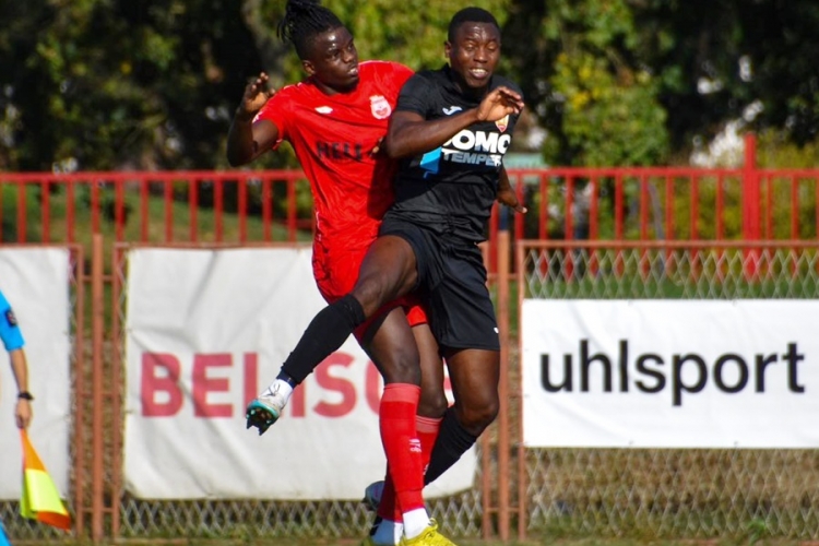 Papa Mamadou Seck i Basit Akinola Jabita