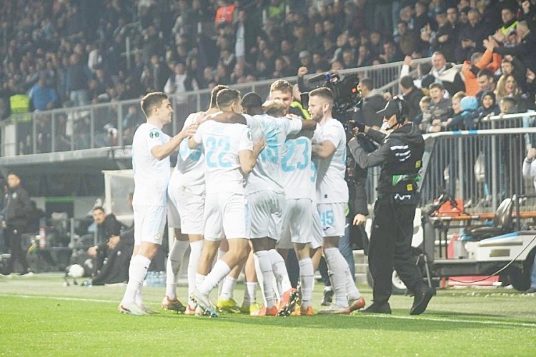 Rijeka se plasirala u osminu finala pobjedom protiv Omonije u uzvratnoj utakmici na Rujevici,  Toni Fruk dvama pogocima u nastavku utakmice odveo riječku momčad do povijesnog uspjeha