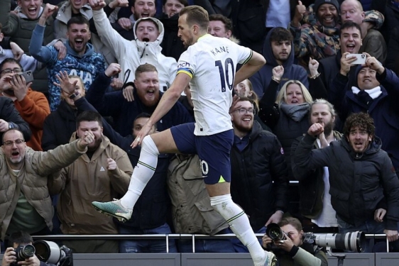 Harry Kane slavi pogodak