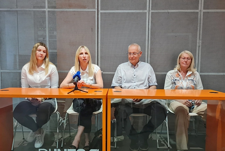 Laura Štefanac,  Iva Florjančič, Zdravko Ivanković i Dorotea Pešić-Bukovac