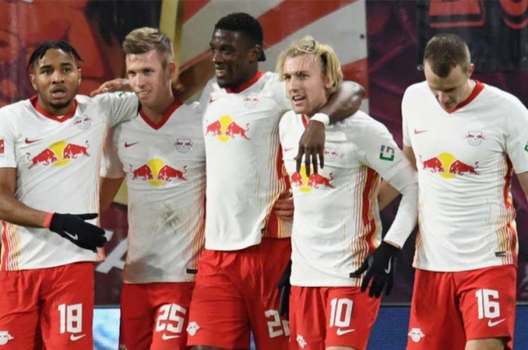Bundesliga: Dani Olmo asistirao za pobjedu, Borna Sosa igrao u porazu