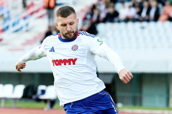 Prva HNL: Hajduk s igračem više i Markom Livajom nije pobijedio Varaždin