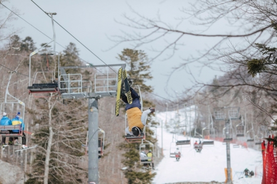 Carnival Snowboard Session održava se na Platku u ozračju Riječkog karnevala