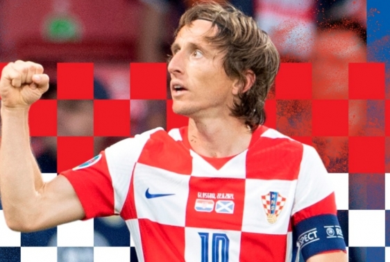 Luka Modrić odigrao 150. utakmicu, Poljud odao počast kapetanu, Francuzi iznenadili darom