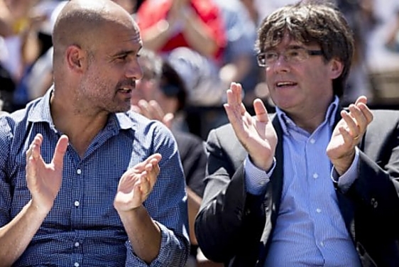 Pep Guardiola i Carles Puigdemont, bivši predsjednik Vlade Katalonije koji je osuđen na zatvorsku kaznu