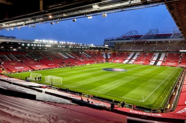 Engleska vlada otvara stadione u prosincu,  povratak ograničenog broja gledatelja