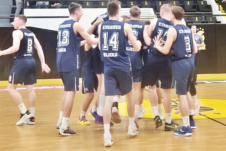 Juniori Kvarnera pobjedom protiv Cibone ostvarili plasman u finale