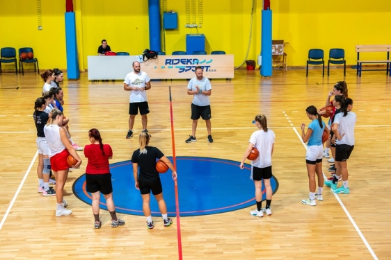Košarkašice FSV-a na treningu