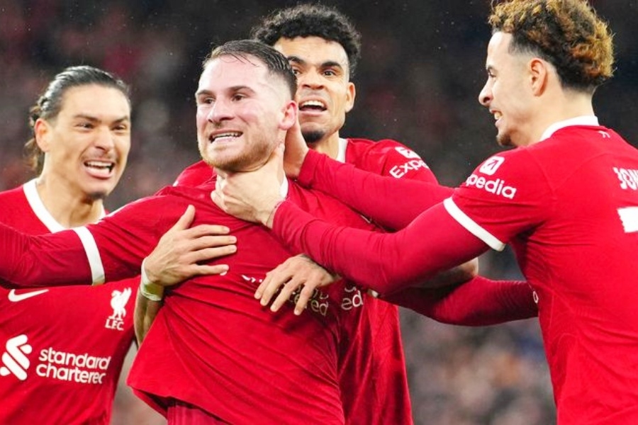 Premierliga: Liverpool ponovo preuzeo vodstvo, Chelsea pobijedio šokantnim preokretom